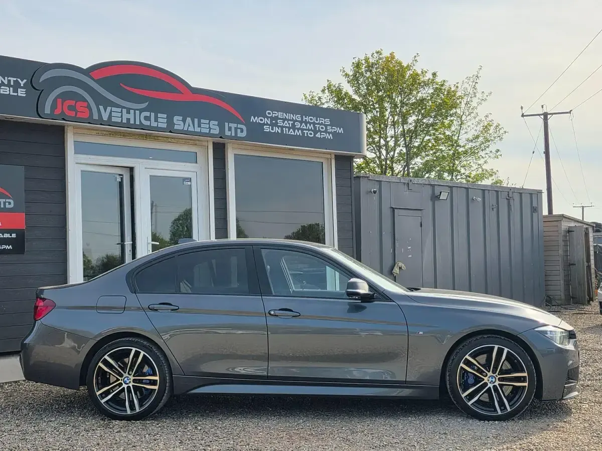 Used BMW 330 M Sport 254 HP (186 kW) 2018 Grey Sedan