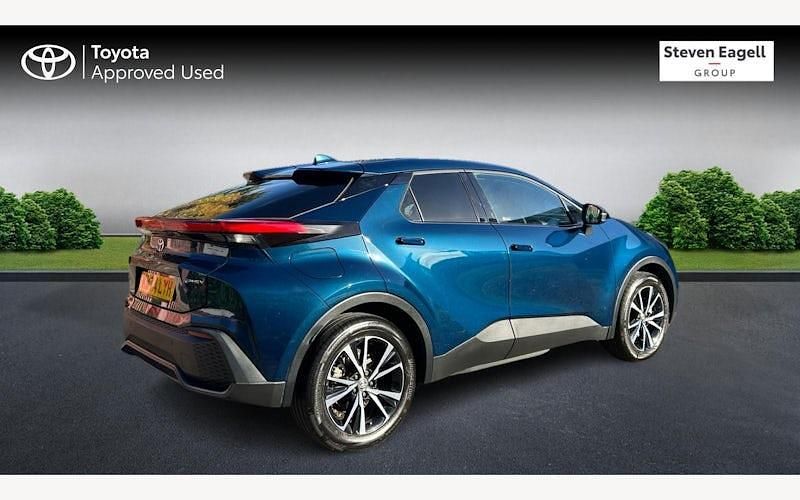 Used Toyota C-HR Design 223 HP (164 kW) 2025 SUV