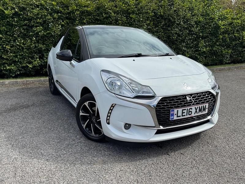 White Used 2016 DS Automobiles DS3 Elegance Hatchback | £4,995 (Fair price) - Image 1/4