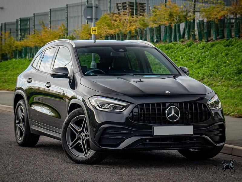 Black Used 2021 Mercedes GLA220 Executive SUV | £22,750 (Good price) - Image 1/4