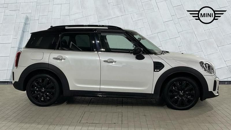 Used Mini Cooper Countryman Classic 134 HP (98 kW) 2023 White SUV