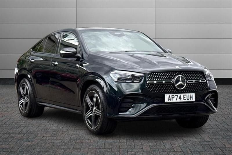 Emerald green Used 2025 Mercedes GLE450 AMG Urban Estate | £62,195 (Fair price) - Image 1/4