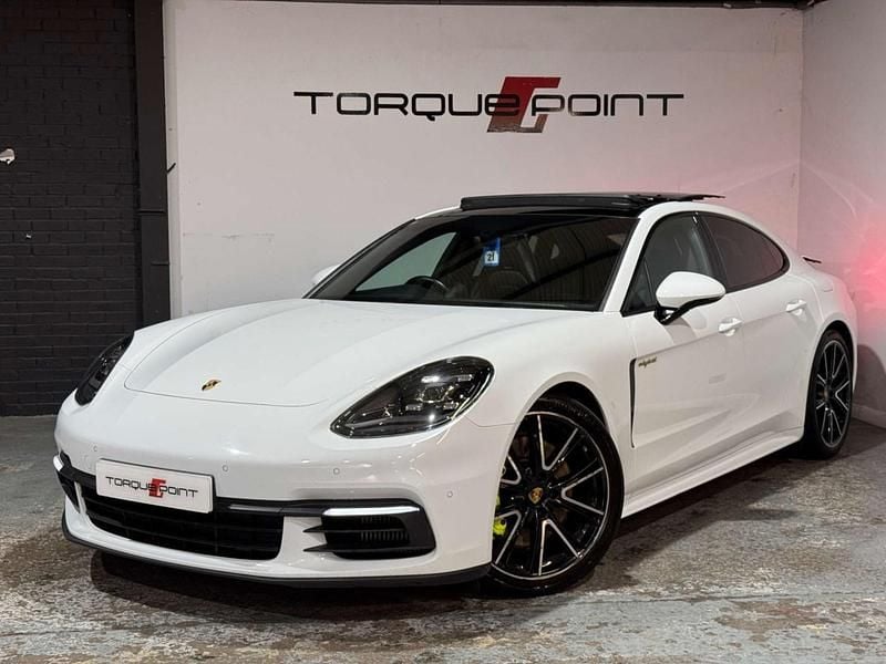 White Used 2018 Porsche Panamera 4 Sedan | £33,450 - Image 1/4