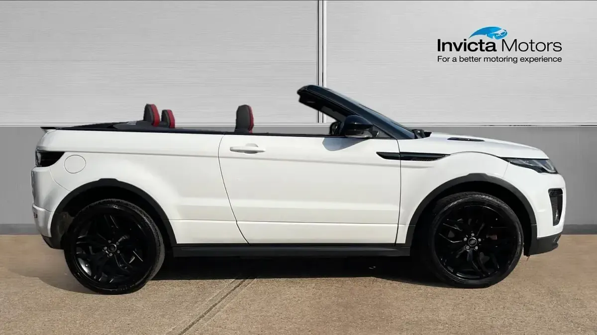 Used Land Rover Range Rover evoque HSE Dynamic 180 HP (132 kW) 2017 White Cabriolet