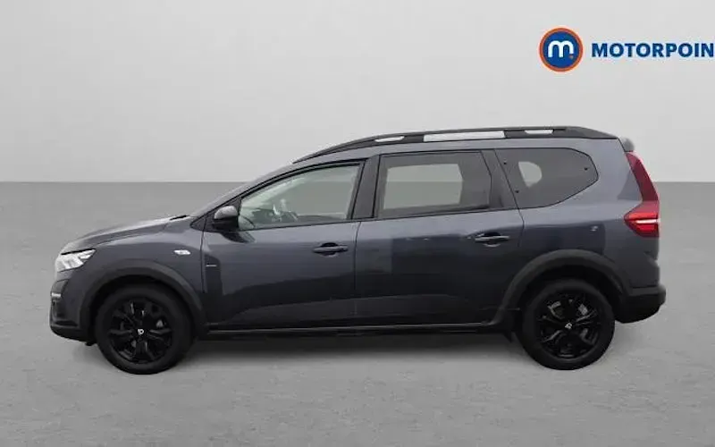 Used Dacia Jogger Extreme 110 HP (80 kW) 2022 Grey MPV