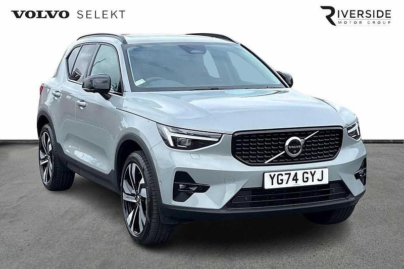 Grey Used 2024 Volvo XC40 Ultra SUV | £36,495 (Expensive) - Image 1/4