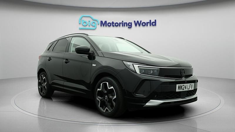 Used 2024 Vauxhall Grandland X Ultimate SUV | £19,500 (Super price) - Image 1/4