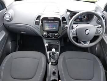 Usado Renault Captur Iconic 90 HP (66 kW) 2018 Azul SUV