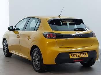 Used Peugeot 208 Active Premium 75 HP (55 kW) 2022 Yellow Hatchback