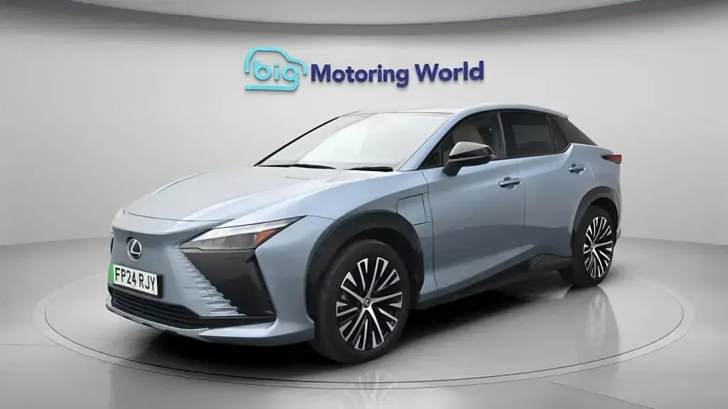 Used Lexus RZ 450e 230 kW (313 HP) 2024 Blue SUV