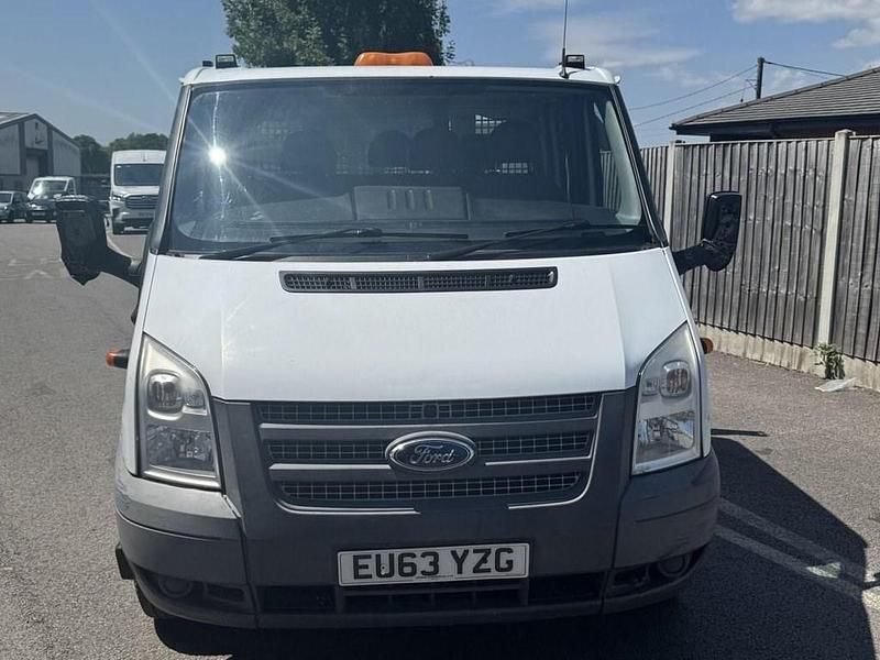 Usado Ford Transit 123 HP (90 kW) 2013 Branco Sedan