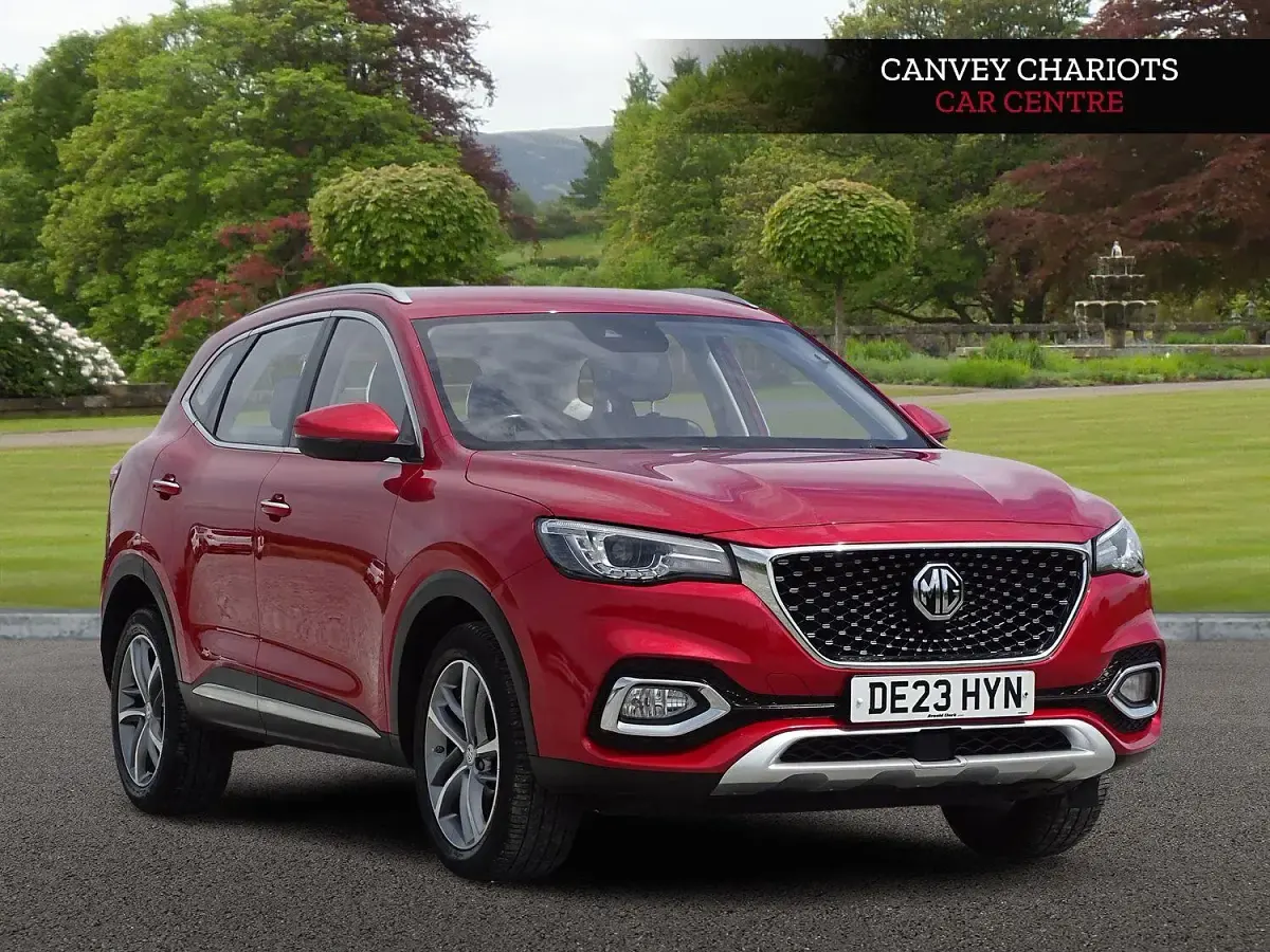 Used MG HS Excite 162 HP (119 kW) 2023 Red SUV