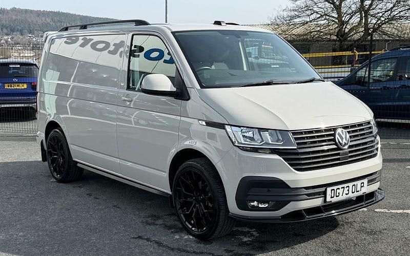 Used VW Transporter Highline 110 HP (80 kW) 2024 Van