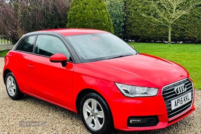 Used Audi A1 Design 116 HP (85 kW) 2015 Red Hatchback
