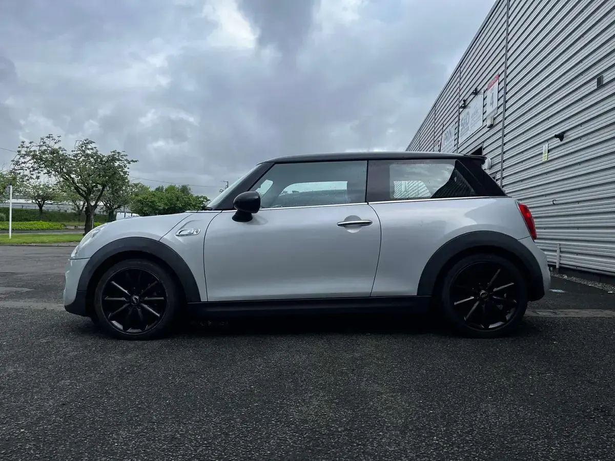 Used Mini Cooper SD Hatch 2016 Silver Hatchback
