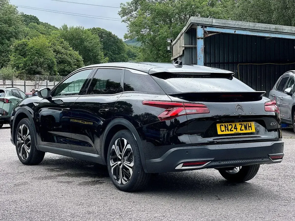 Used Citroën C5 X PureTech 127 HP (93 kW) 2024 Black Estate