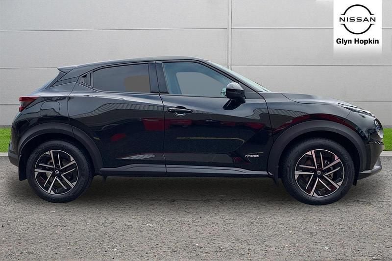 Used Nissan Juke N-Connecta 143 HP (105 kW) 2024 Black SUV