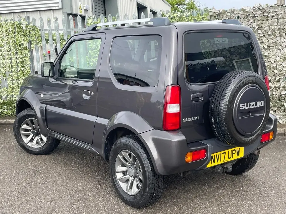 Begagnad Suzuki Jimny SZ4 2017 SUV