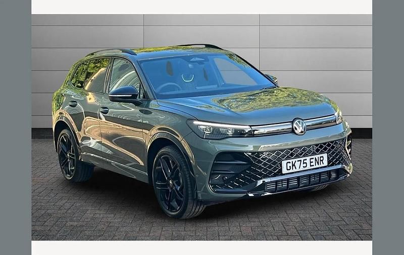 Green Used 2025 VW Tiguan R-line SUV | £39,450 - Image 1/3