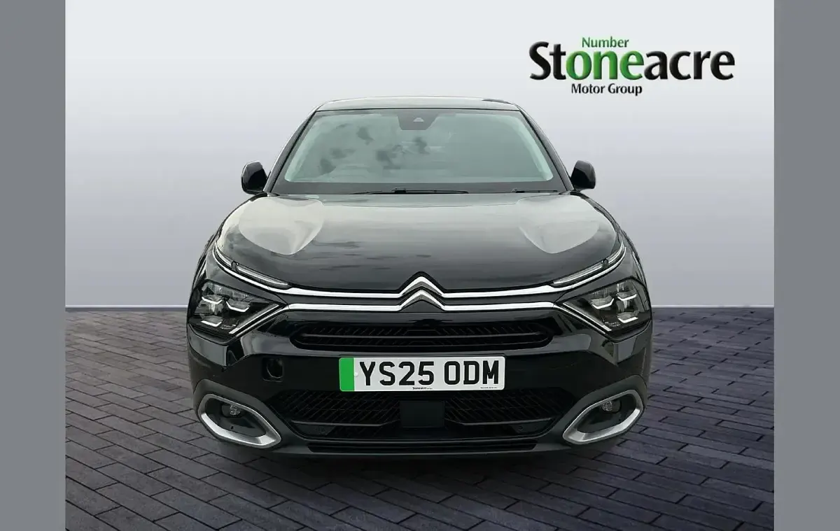 Used Citroën e-C4 100 kW (136 HP) 2025 Black Hatchback