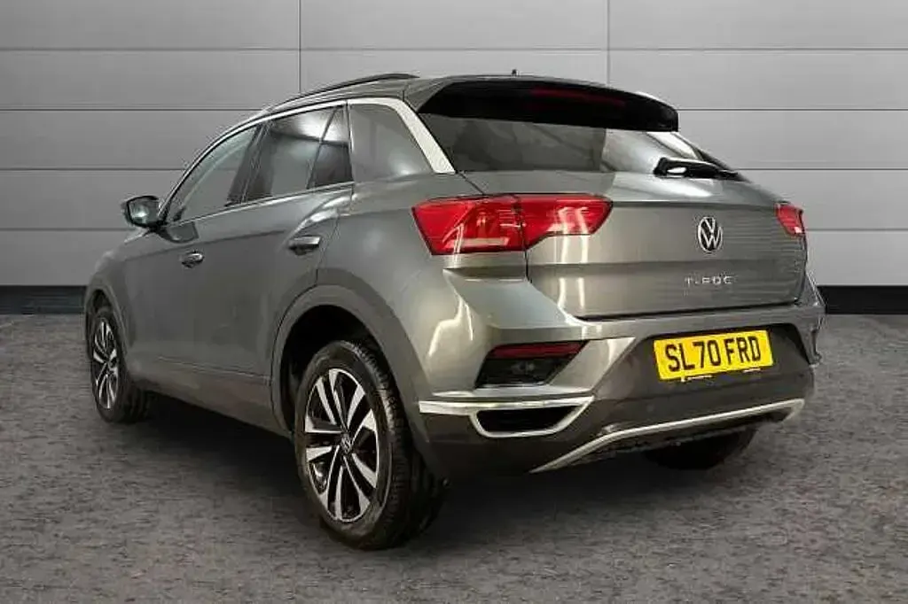 Usado VW T-Roc 150 HP (110 kW) 2020 SUV