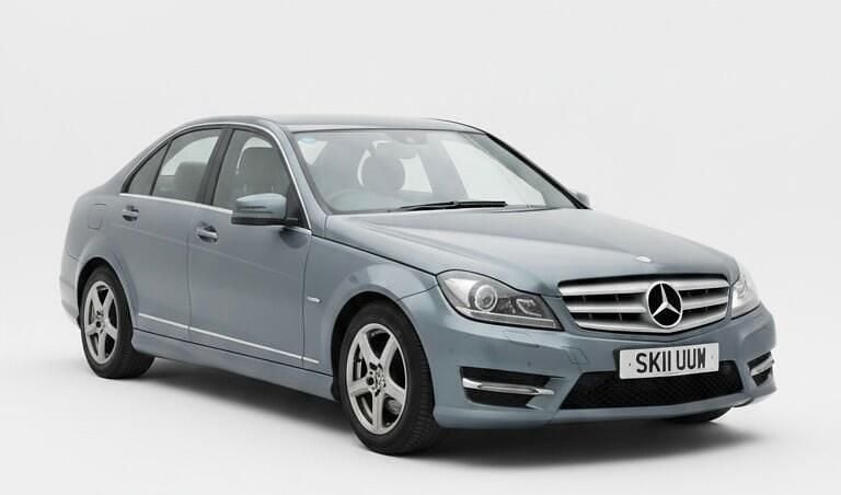 Begagnad Mercedes C220 2011 Grå Sedan