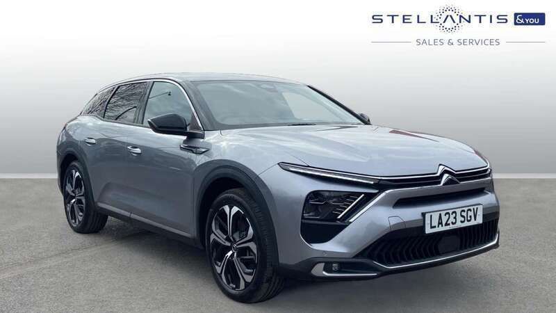 Grey Used 2023 Citroën C5 X Shine Hatchback | £20,768 (Super price) - Image 1/4