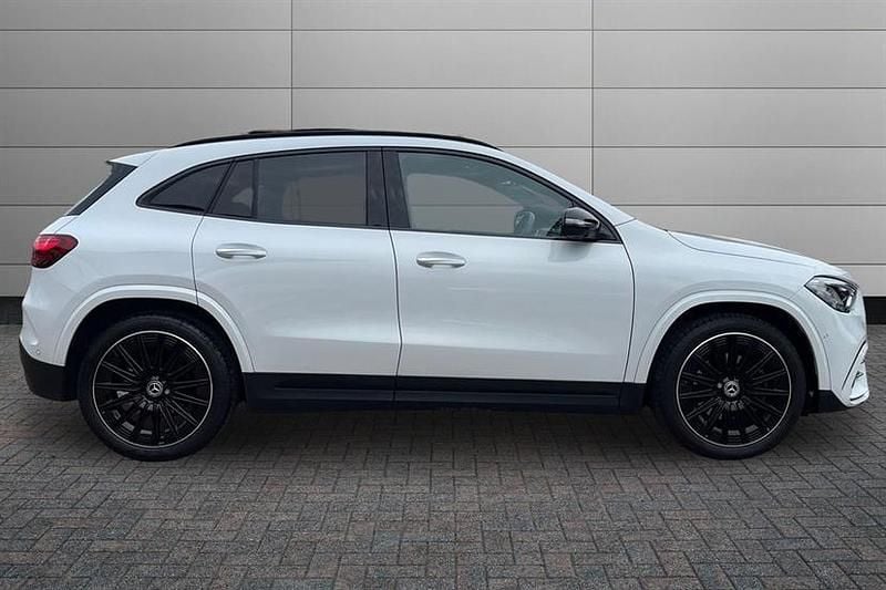Used Mercedes GLA200 Exclusive 163 HP (119 kW) 2024 White SUV