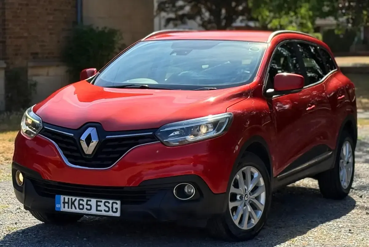 Used Renault Kadjar Dynamique 110 HP (80 kW) 2015 Red SUV