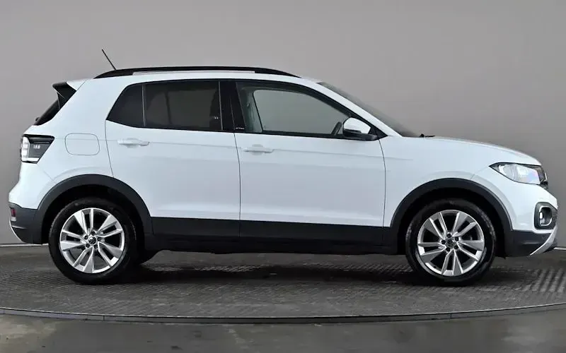 Used VW T-Cross Active 110 HP (80 kW) 2021 White SUV