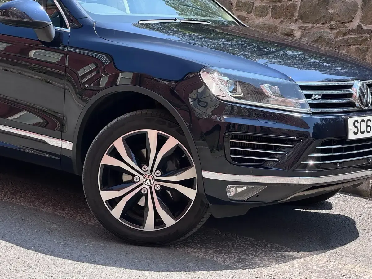 Used VW Touareg R-line 2016 Blue SUV