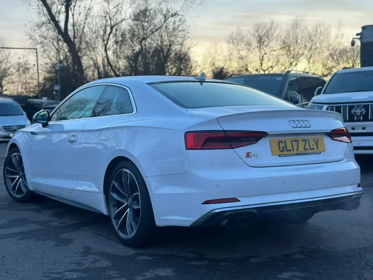 Used Audi S5 354 HP (260 kW) 2017 White Coupe