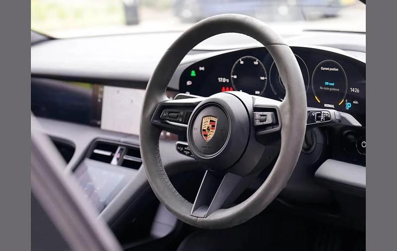 Used Porsche Taycan 419 kW (571 HP) 2022 Blue Estate