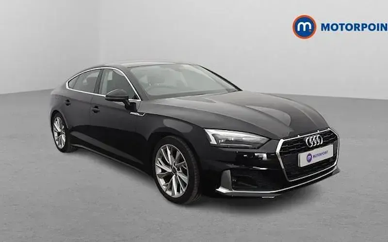 Second-hand Audi A5 Sportback Sport 163 CP (119 kW) 2024 Hatchback