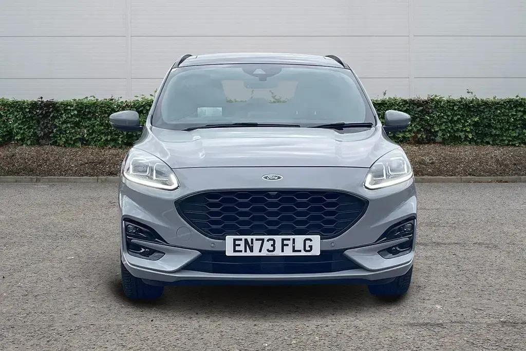 Used Ford Kuga 190 HP (139 kW) 2023 Grey SUV
