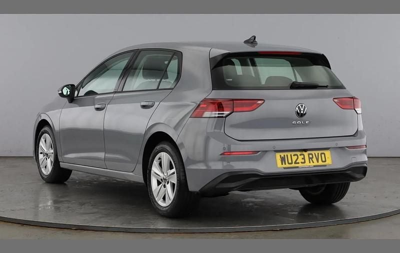 Used VW Golf VIII Life 150 HP (110 kW) 2023 Grey Hatchback