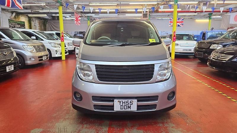 Used Nissan Elgrand Nismo 2005 Silver MPV