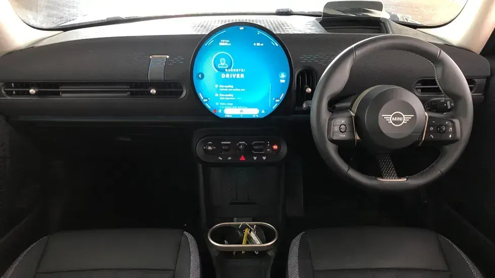 Used Mini Cooper Hatch 154 HP (113 kW) 2024 Black Hatchback