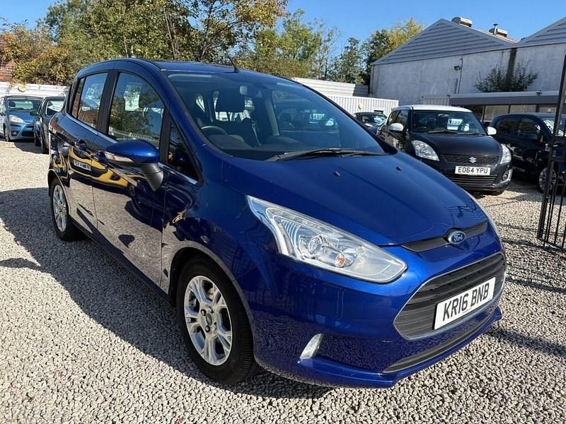 Used Ford B-MAX Zetec 125 HP (91 kW) 2016 Blue MPV