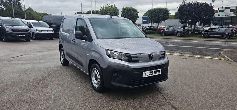 Grey New 2025 Peugeot Partner Van | £16,650 (Fair price) - Image 1/4