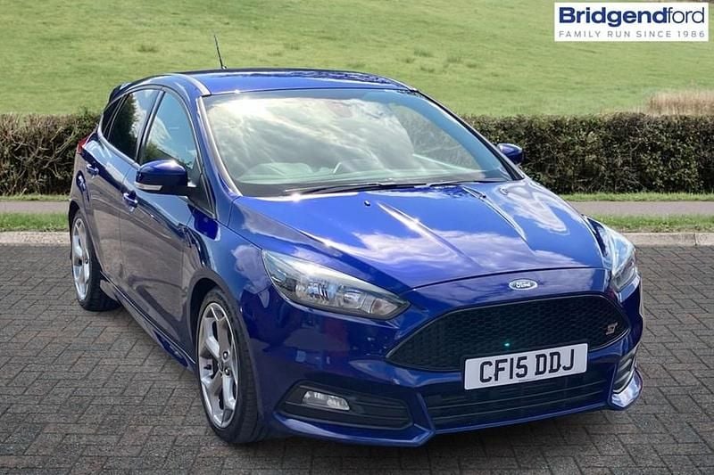Blue Used 2015 Ford Focus ST Hatchback | £7,750 (Good price) - Image 1/1