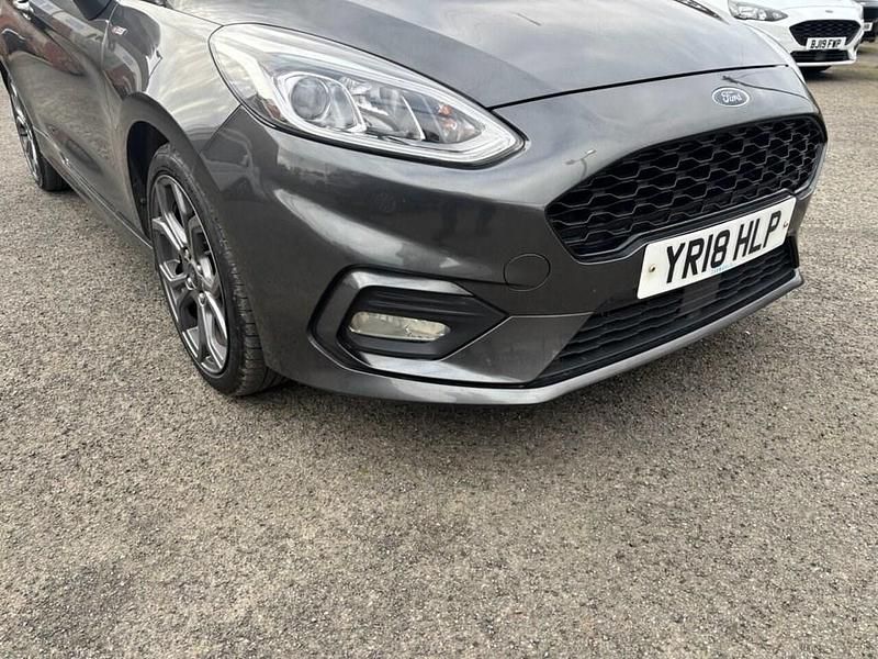 Used Ford Fiesta ST-Line 125 HP (91 kW) 2018 Grey Hatchback