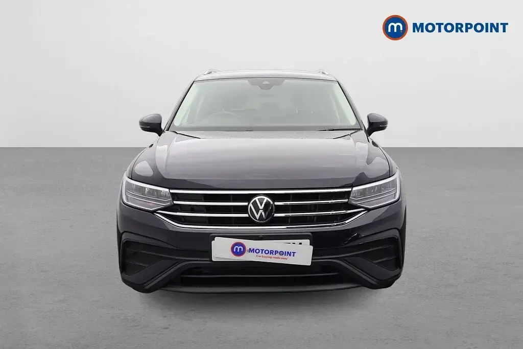 Used VW Tiguan Allspace Life 150 HP (110 kW) 2023 Black SUV