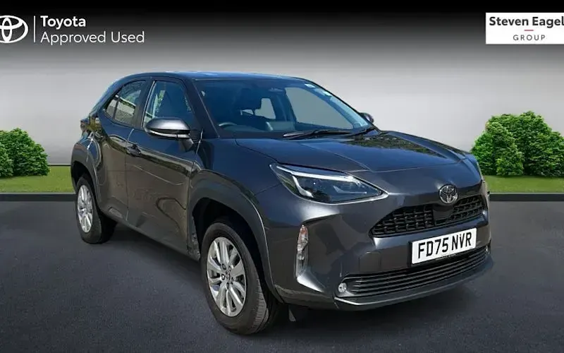 Used Toyota Yaris Hybrid 116 HP (85 kW) 2026 Estate