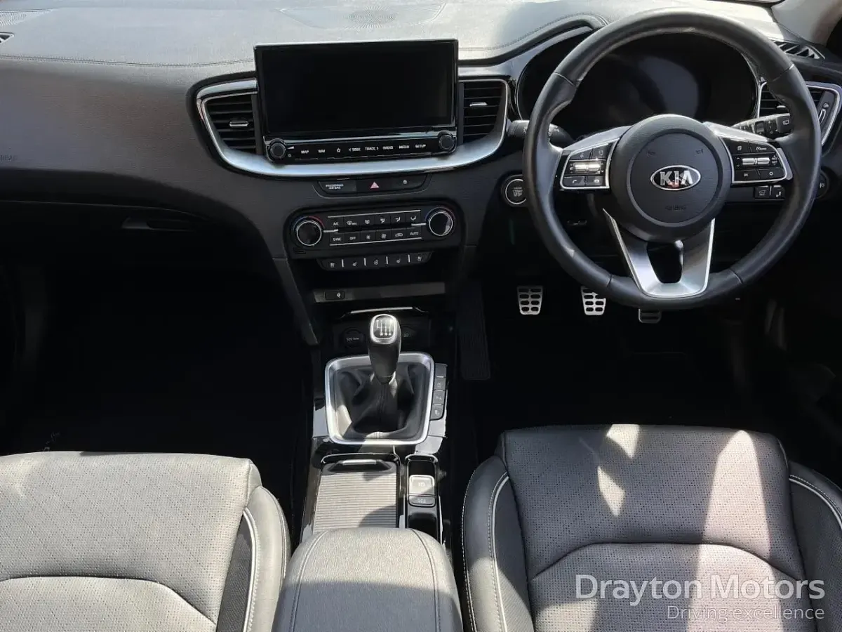 Used Kia XCeed 158 HP (116 kW) 2021 Grey SUV