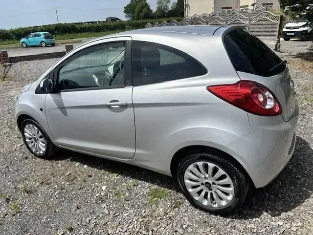Used Ford Ka Zetec 69 HP (50 kW) 2014 Silver Hatchback
