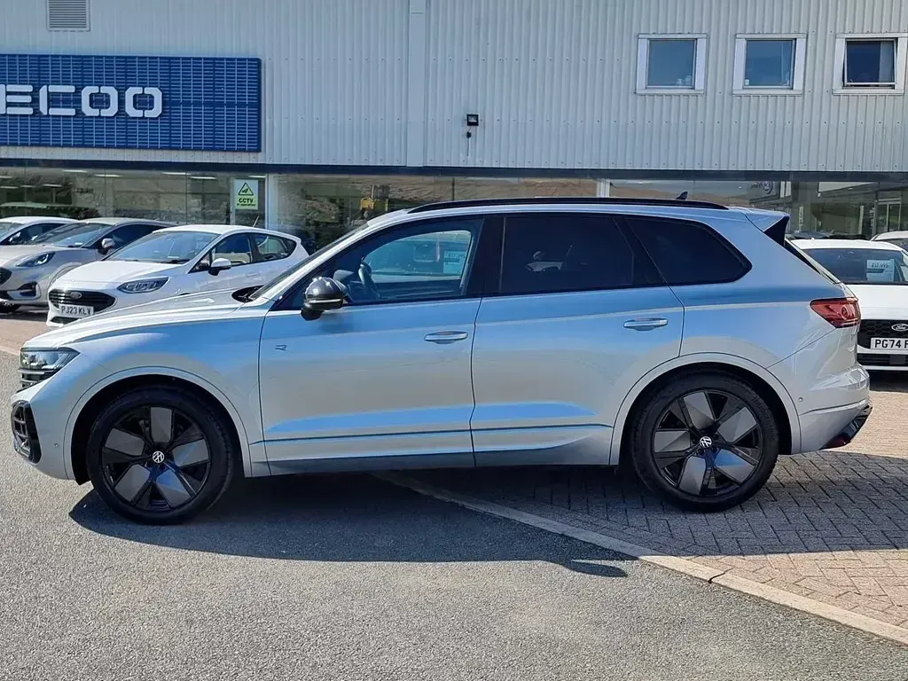 Used VW Touareg Black Edition 2025 Silver SUV