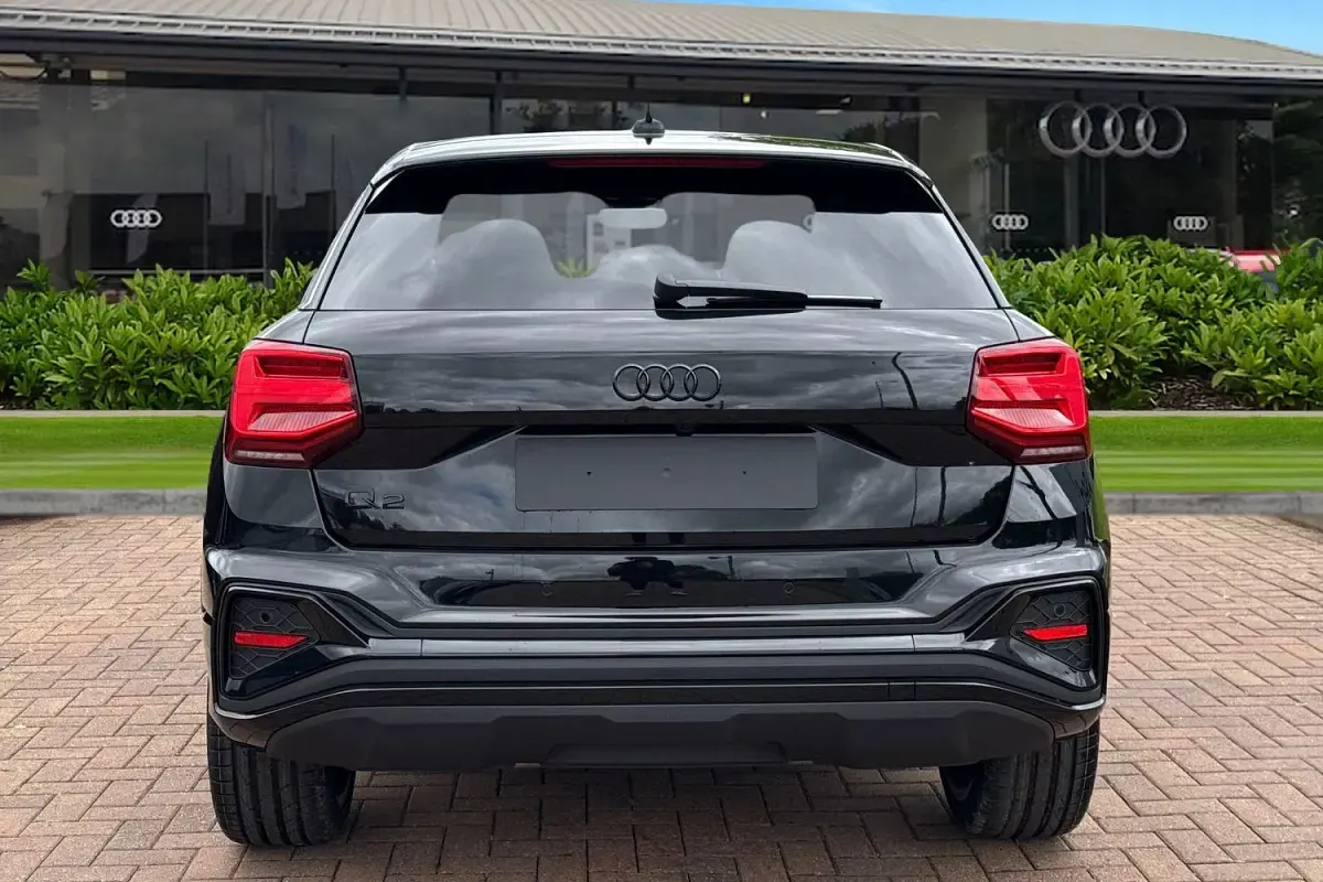 New Audi Q2 Black Edition 190 HP (139 kW) 2026 Black SUV