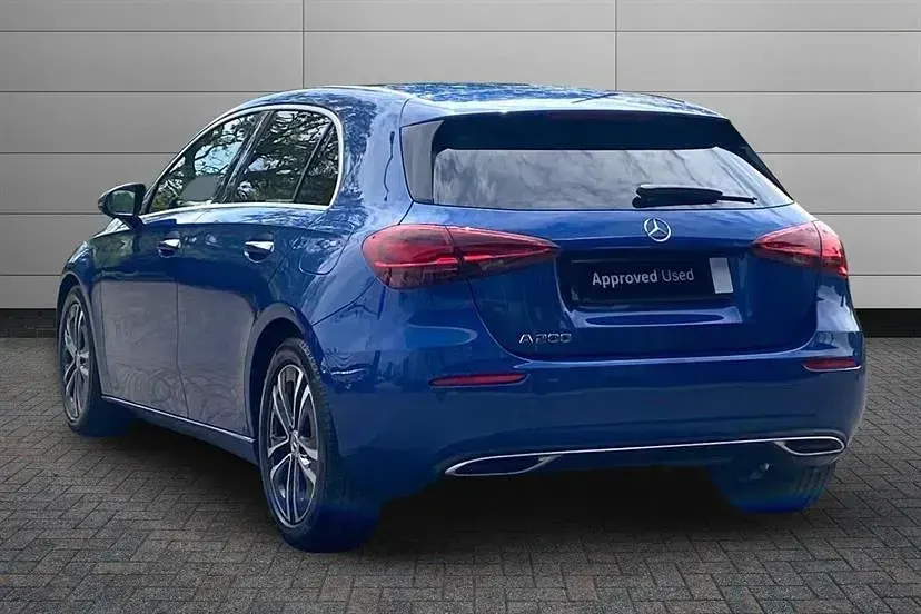 Used Mercedes A200 Executive 163 HP (119 kW) 2024 Blue Hatchback