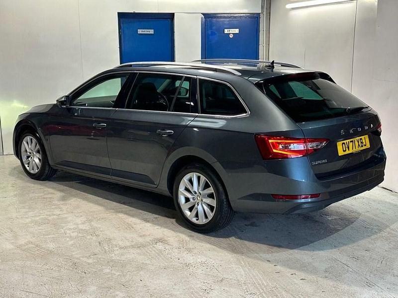 Used Skoda Superb SE Technology 150 HP (110 kW) 2021 Grey Estate